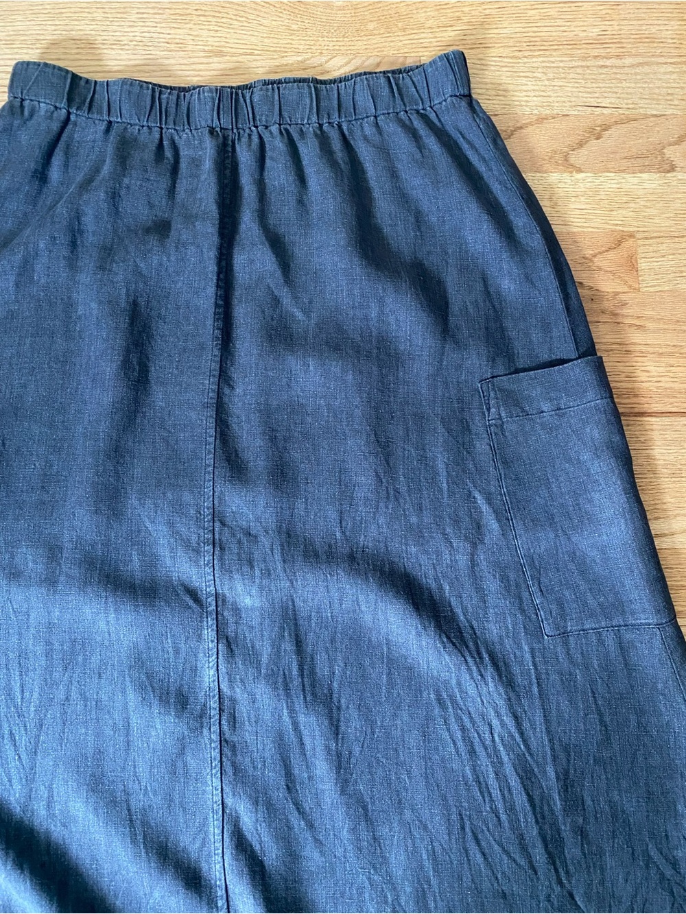 Eileen Fisher: Classic Charcoal Grey Women’s A-Line Skirt with Pockets - Picture 4 of 7